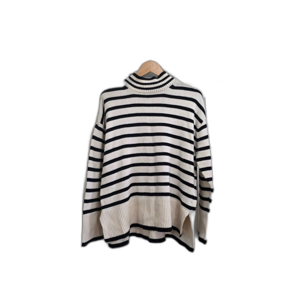 Ladies Lucky Brand Mock Neck Tunic Sweater (M)